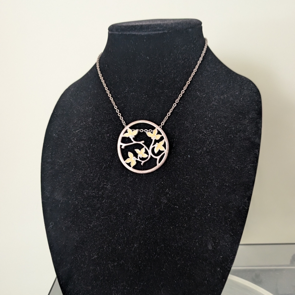Floral Silver and Gold Pendant Necklace